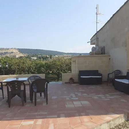 Casale Cirico Tra Catania E Siracusa Carlentini