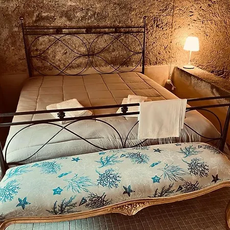 Casale Cirico Tra Catania E Siracusa