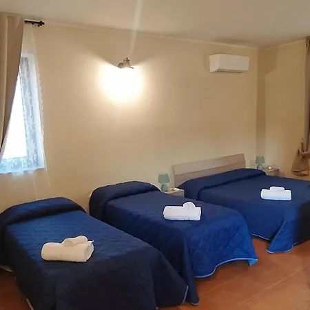 Casale Cirico Tra Catania E Siracusa Guest house