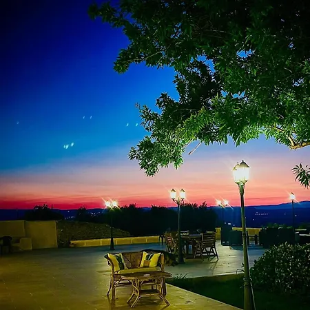Casale Cirico Tra Catania E Siracusa